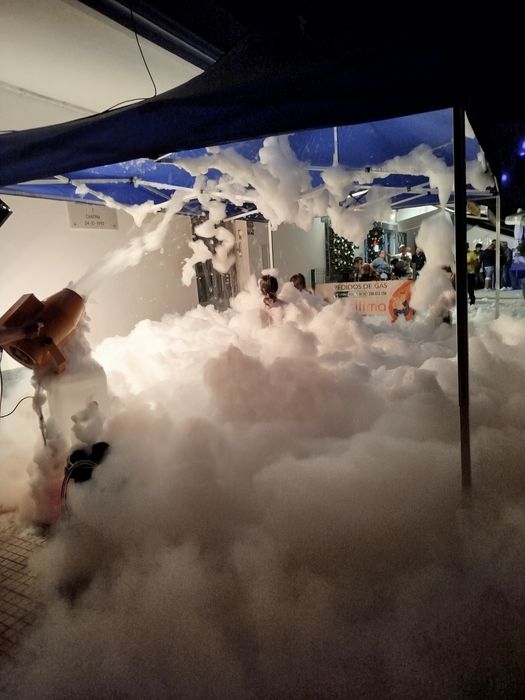 Aluguer de festa da espuma