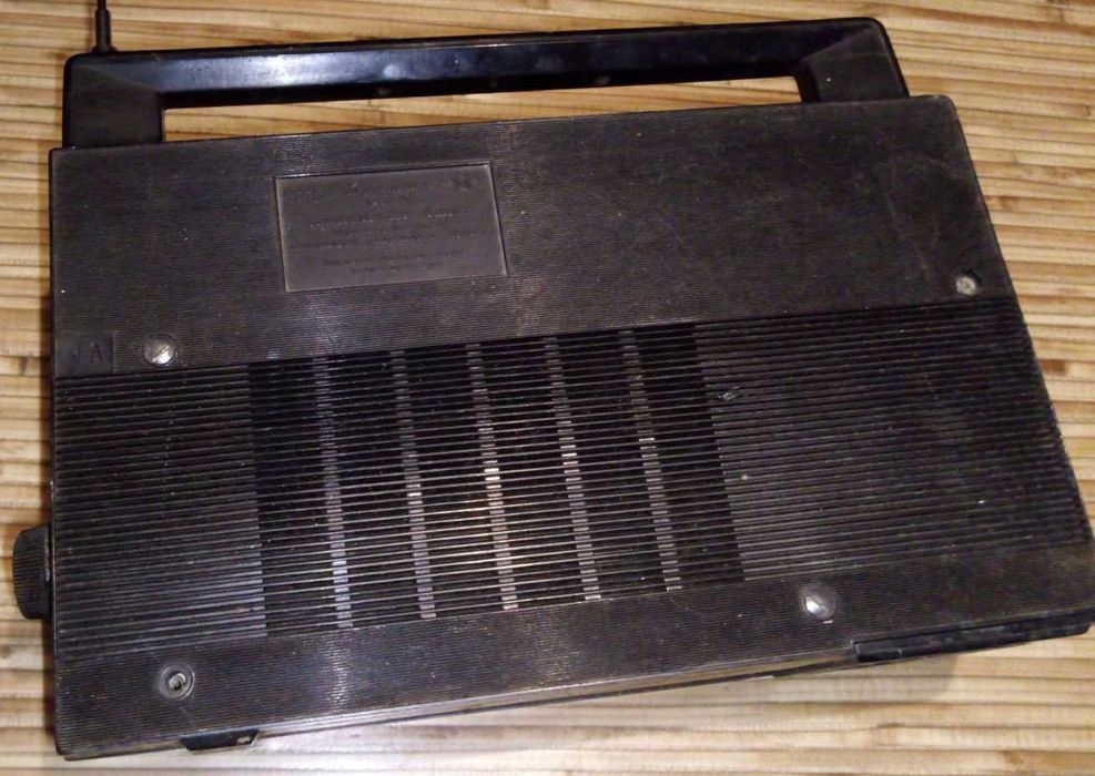 MERIDIAN радіо антікваріат