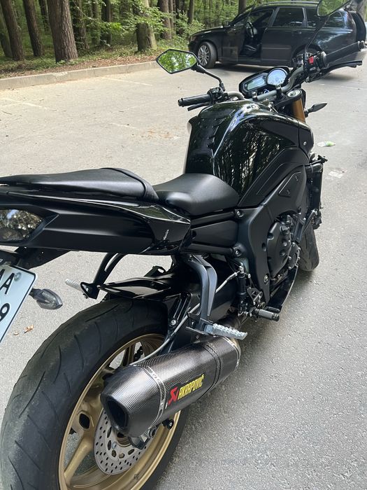Yamaha Fz8.
