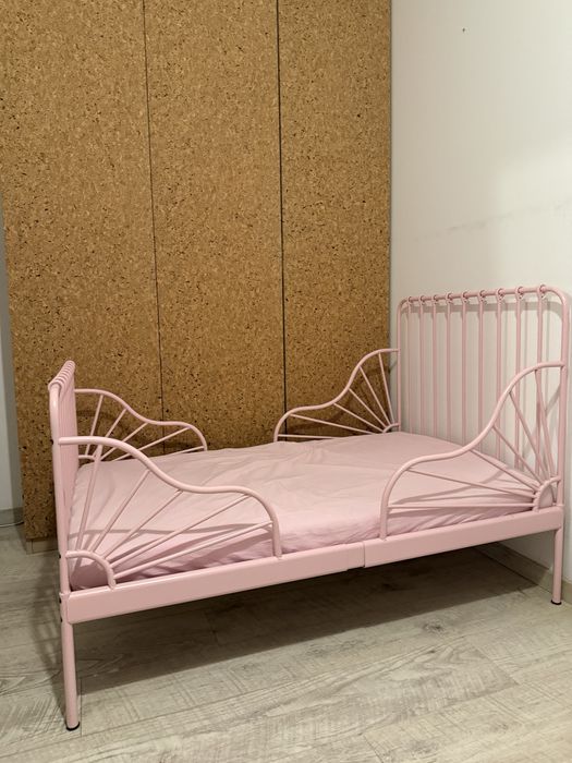 MINNEN  łóżko o regulowanej długości, dno lozka i materac  baldachim