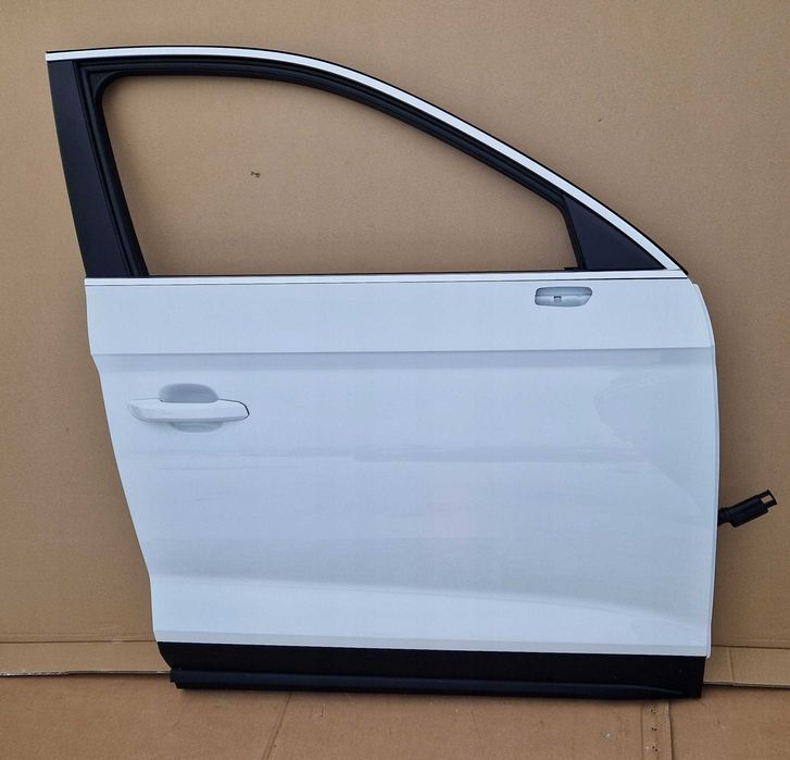 AUDI Q5 80A Двері