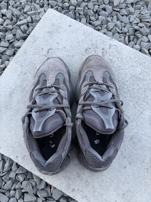Adidas yeezy 500 utility black
