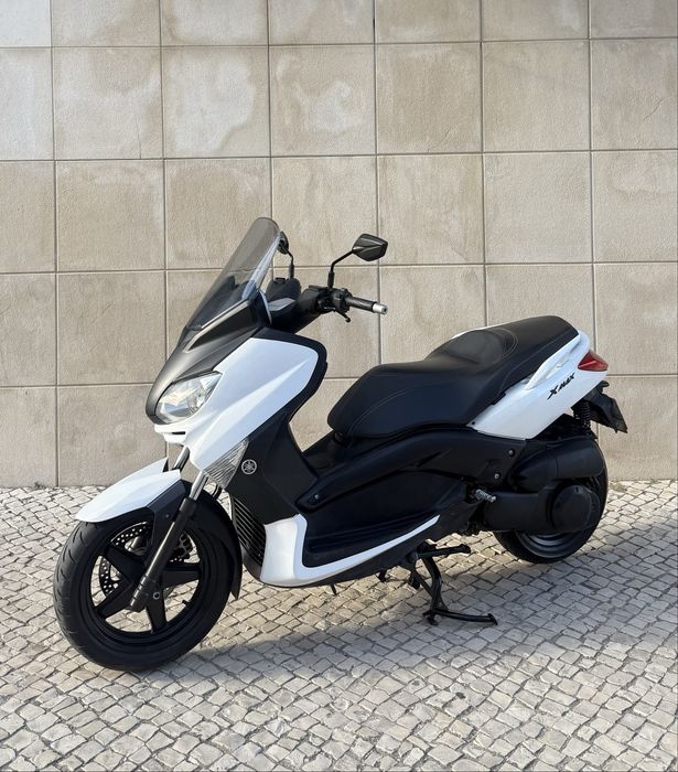 Yamaha X-max 250
