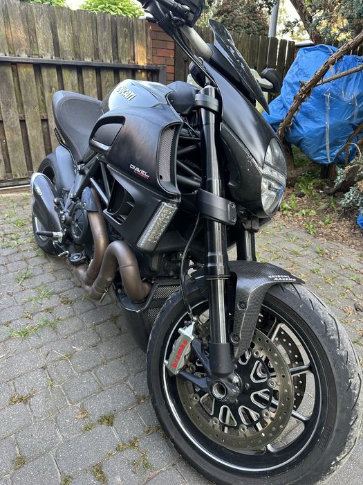 Ducati Diavel Carbon