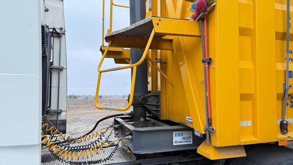 DAF XF 105 2008. Авто находится в Виннице.