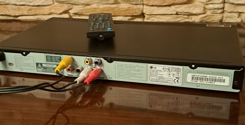 DVD/CD програвач LG DP522