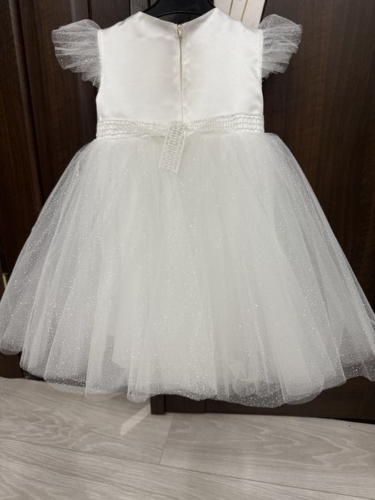 Сніжинка плаття біле білосніжне сукня біленька 2-4 роки