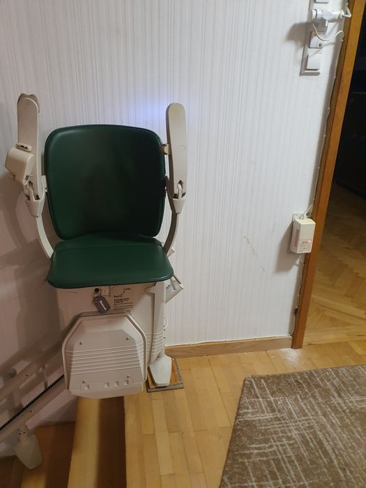 Winda krzesełko schodowe skrętne