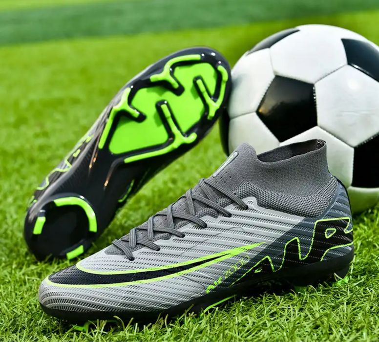 Buty piłkarskie sportowe korki lanki skarpeta futbolowe obuwie