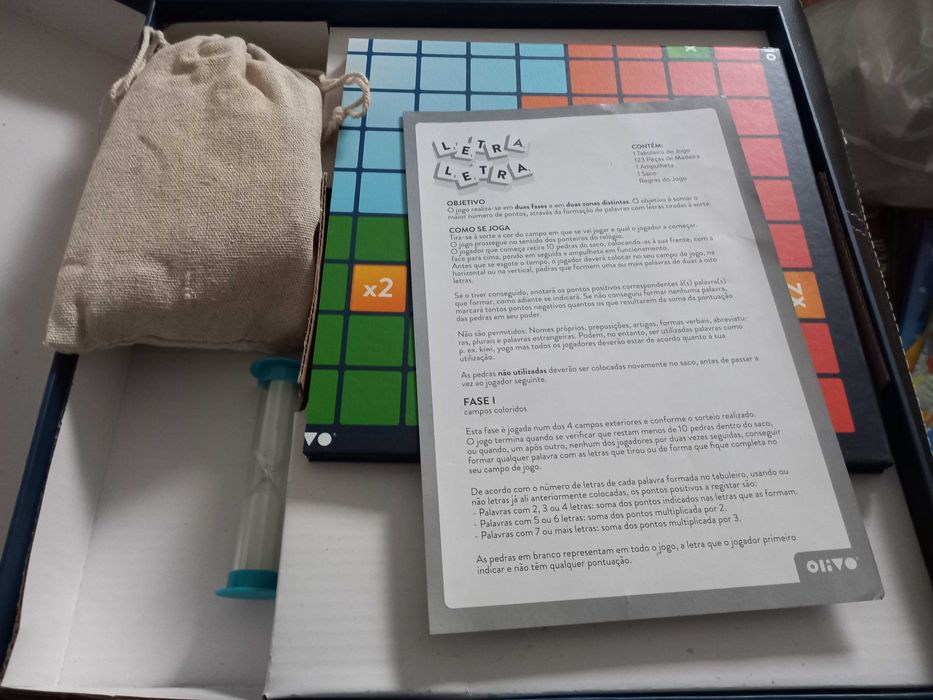 Jogo didático de alfabeto