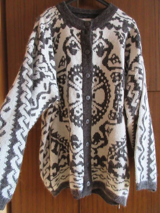 Sweter kardigan rozpinany wzory roz 44/46