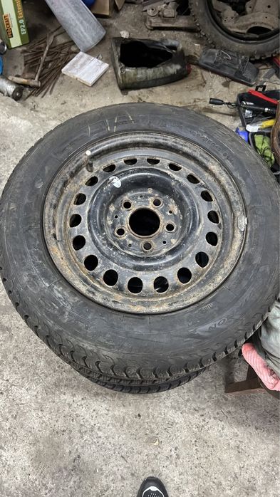 Продам зимові колеса р15