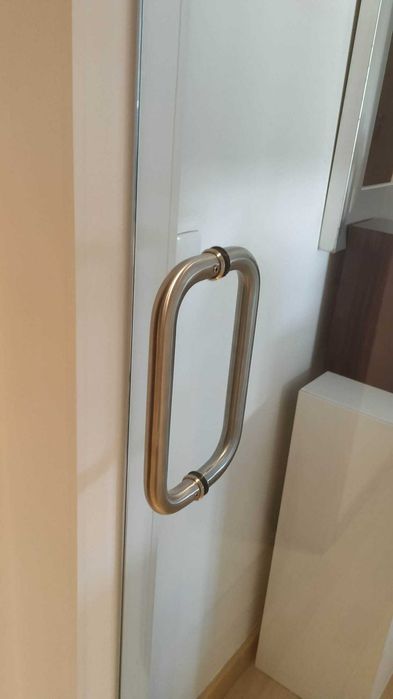 Porta reversivel vidro 9mm (204x81cm)+ Ferragens Dorma + puxador inox