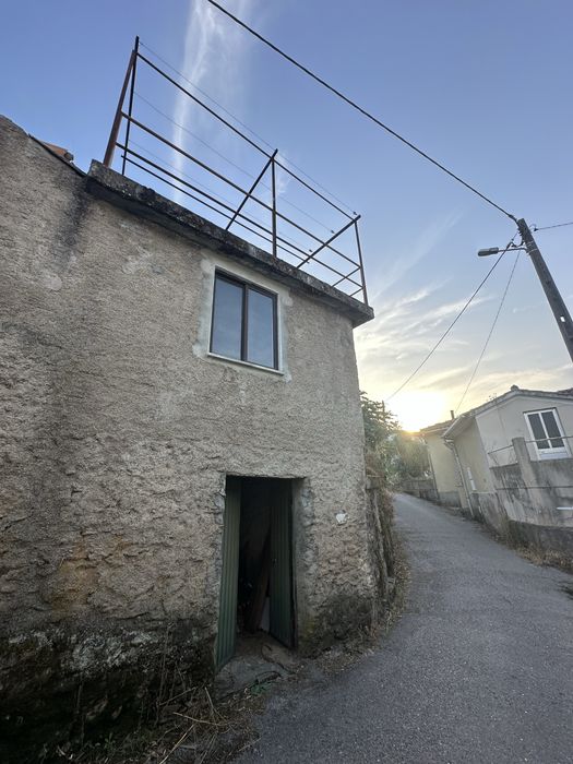 Casa c/ terreno