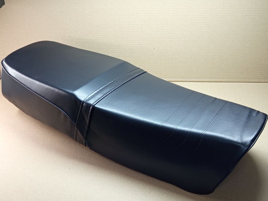 Сидіння мопеда Альфа на металевій основі