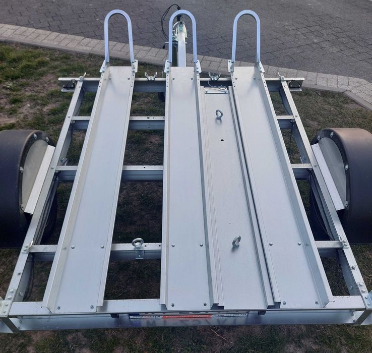 przyczepa motocyklowa na 3 motocykle - wynajem