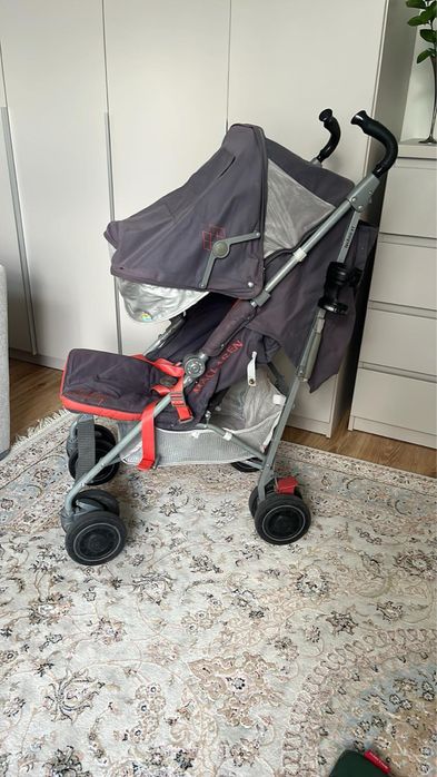 Продам коляску Maclaren
