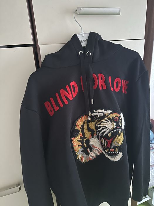 Худи gucci blind for love гучи