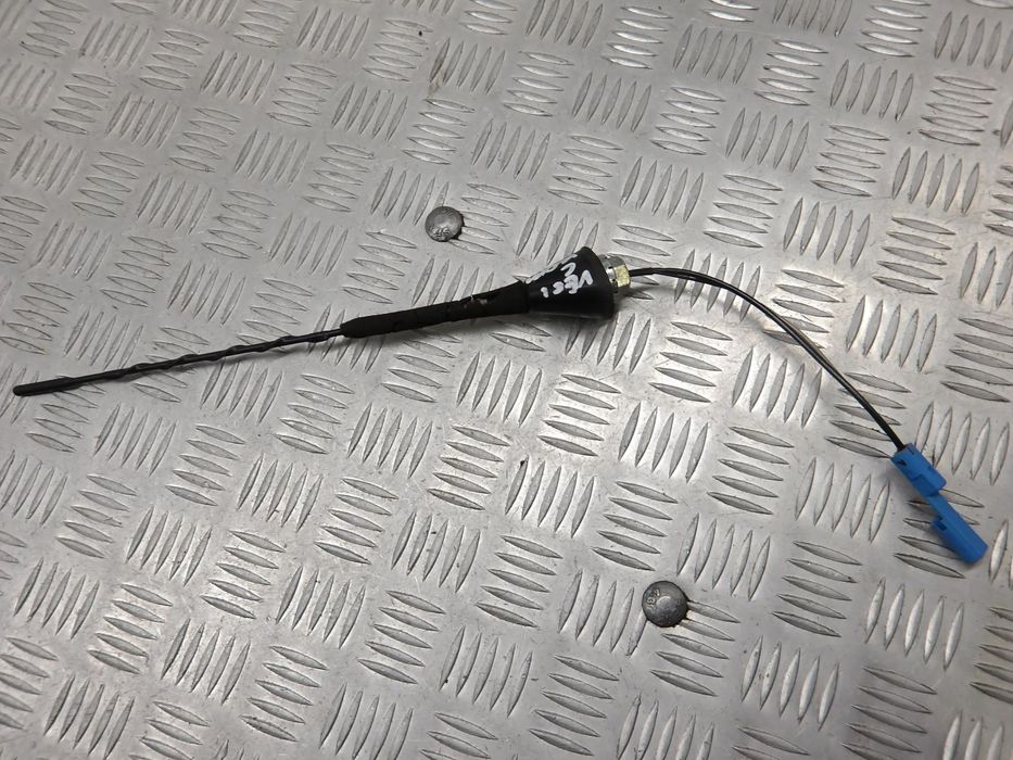 OPEL VECTRA C KOMBI 2.0D ANTENA DACHOWA