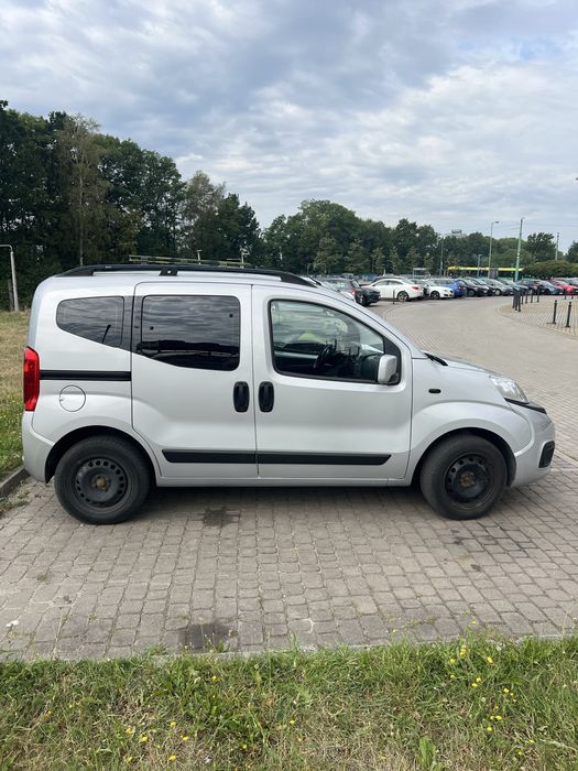 FIAT QUBO 2016r 1.4 78km Benzyna 95000 km Pierwszy Właściciel Salon Polska
