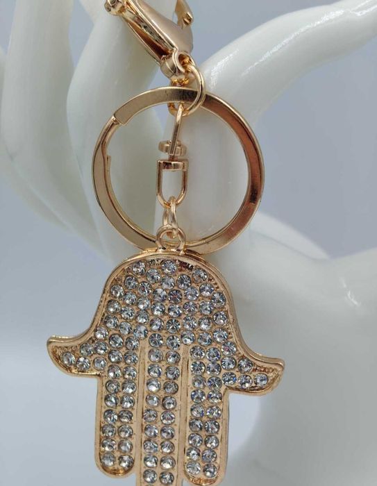 Błyszczący brelok ręka Fatimy v kryształki zawieszka do kluczy torebki