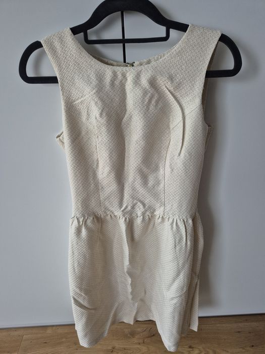 Sukienka Mohito S 36 kremowa