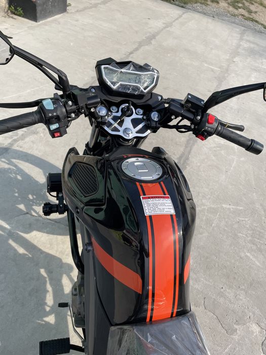 Доставка безкоштовна Мотоцикл Spark SP200R-34