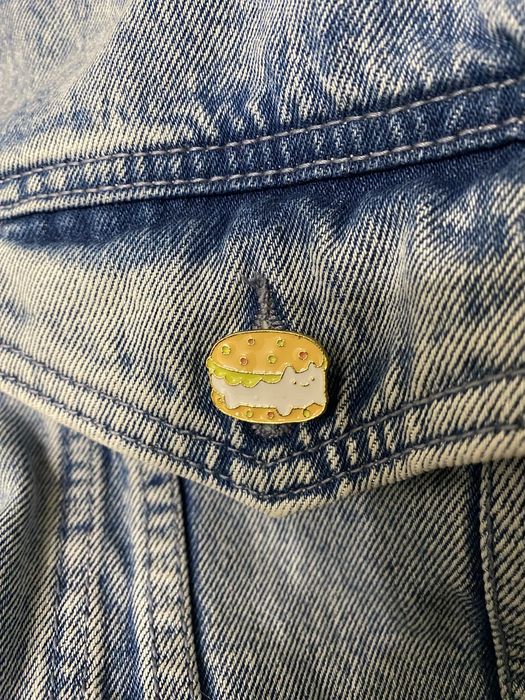 Broszka przypinka kanapka burger z kotkiem:)