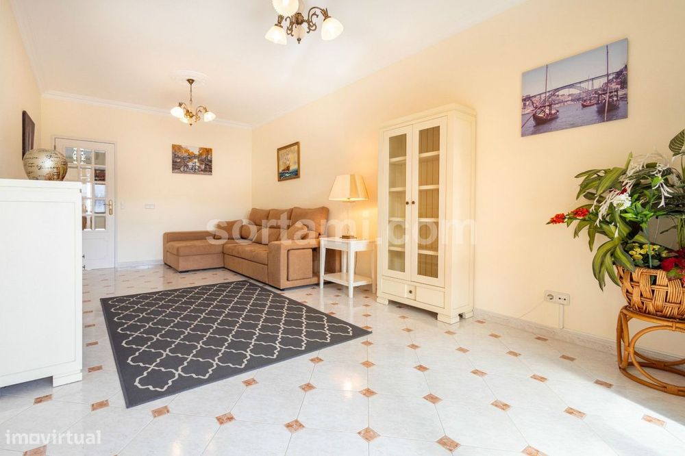 Apartamento T1 Venda em Quarteira,Loulé — Quarteira, Faro