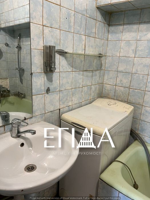 Продаж 2к квартири в центрі міста по вул. Віктора Чміленка