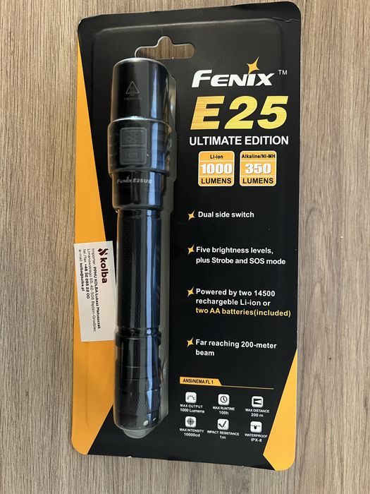 Latarka Fenix E25 UE