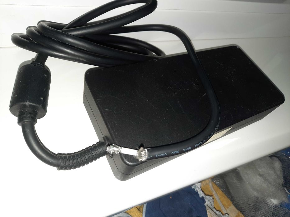 Блок питания Acer Chicony 330W 19.5V 16.92A 5.5 1.7мм Nitro 5 Predator