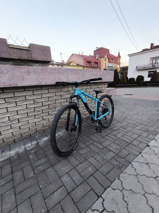 Продам велосипед cube