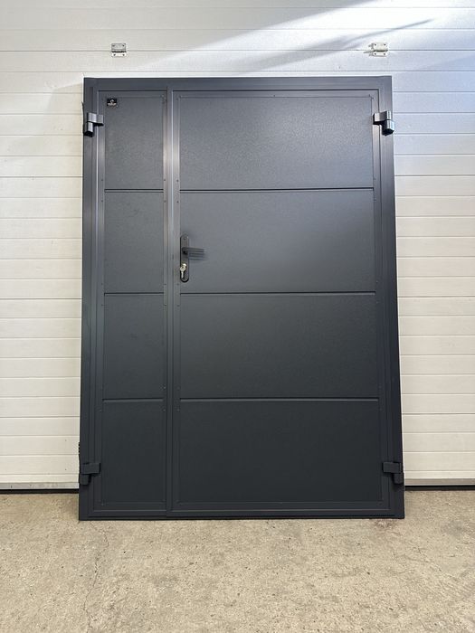 Drzwi techniczne ocieplane