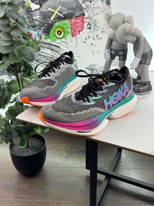 Кросівки Hoka Cielo X 1 44.5 розмір Е15597