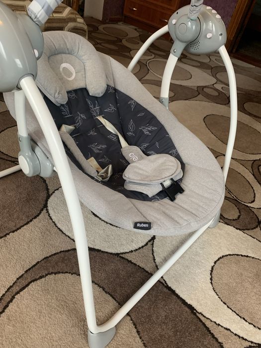 Крісло-гойдалка lionelo ruben grey