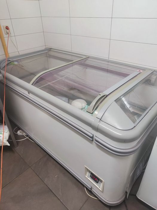 Zamrażarka skrzyniowa AHT PARIS 210CM