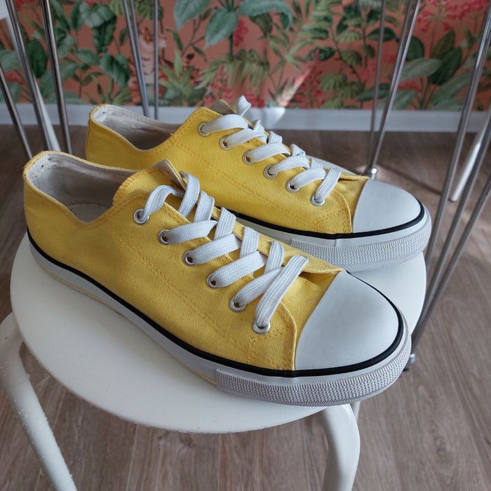 Жовті кеди 40р (устілка 25см)