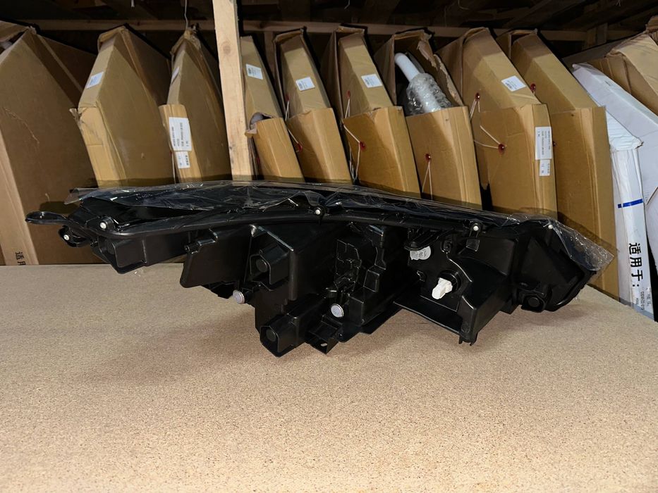 Фари фара Lexus RX 2023 2024 2025