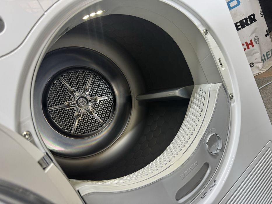 Сушильна машина Miele TKB450WP (сушка, сушильная)