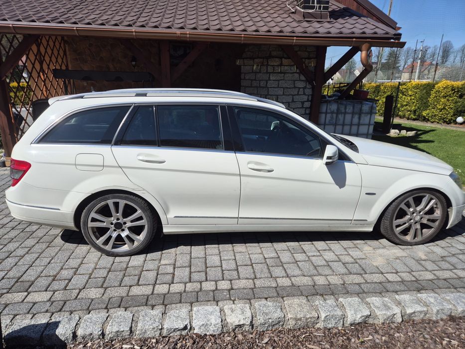 Mercedes-Benz C180 Kompressor Avantgarde W204 – 2009r