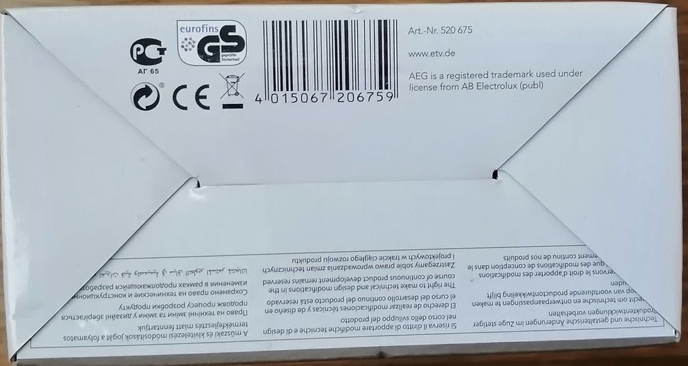 Máquina de barbear AEG- nova