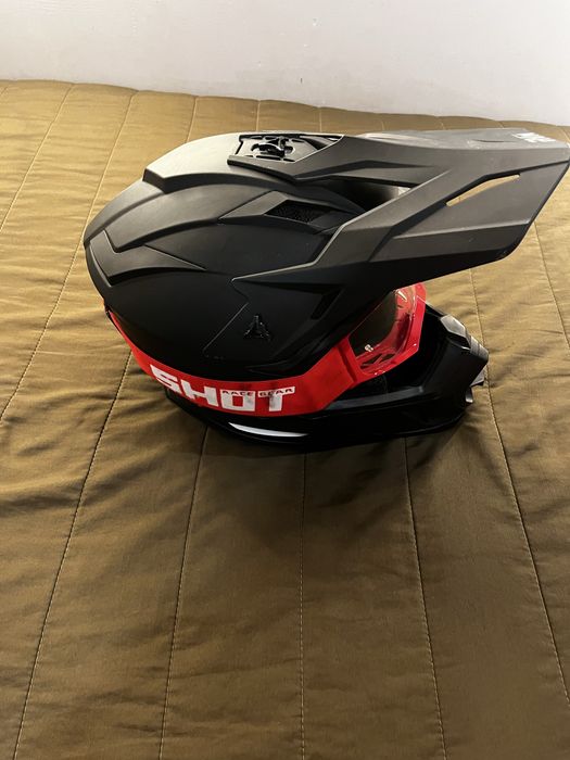 Vendo capacete + oculos