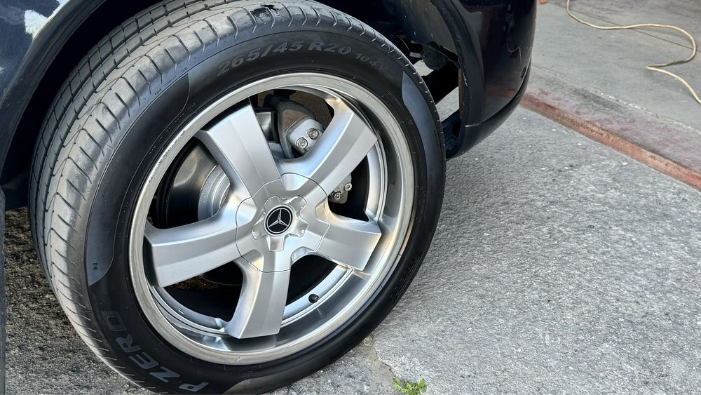 Комплект: r20 5x112 та Pirelli PZero Rosso 265/45 104Y VW,GL,GLS,ML