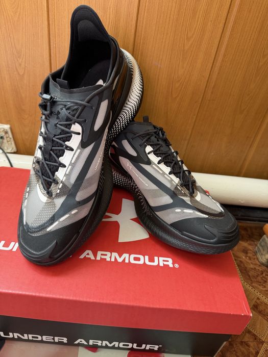 Кросівки чоловічі Under Armour