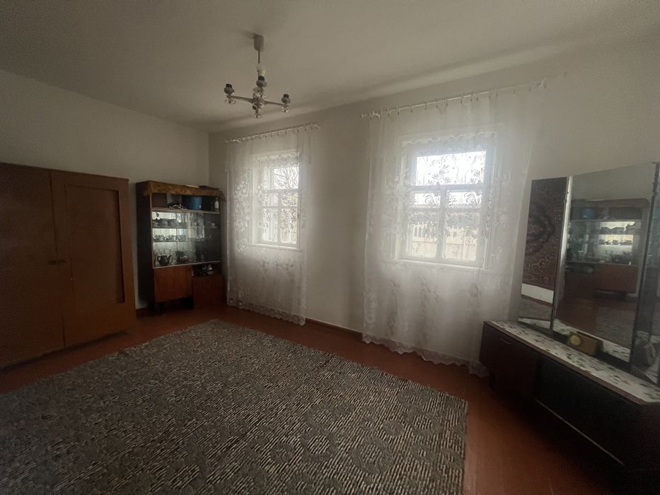 Продам будинок с . Камяні Потоки ( Кременчук  5 км)