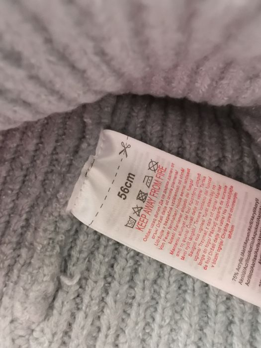 Dwie czapki dla dziewczynki rozmiar 56