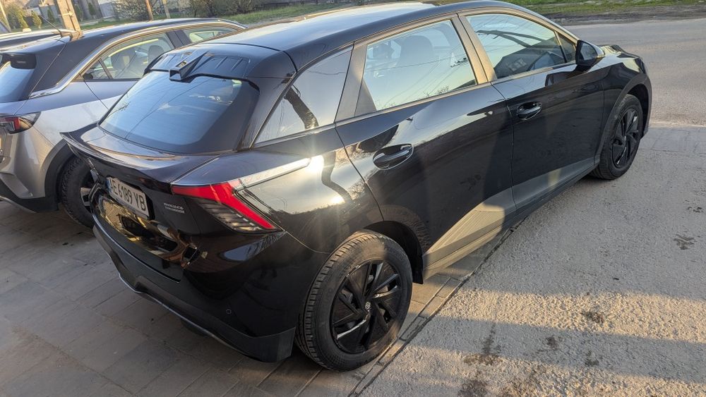 Продам електромобіль MG4