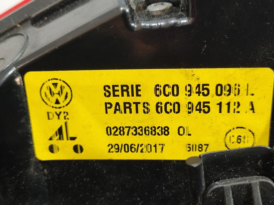 Farolins traseiros trás direito esquerdo originais VW Volkswagen Polo