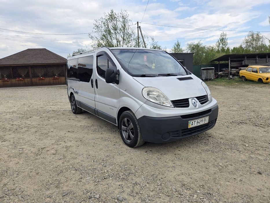 Продам рено трафік 2,5диз ,пас